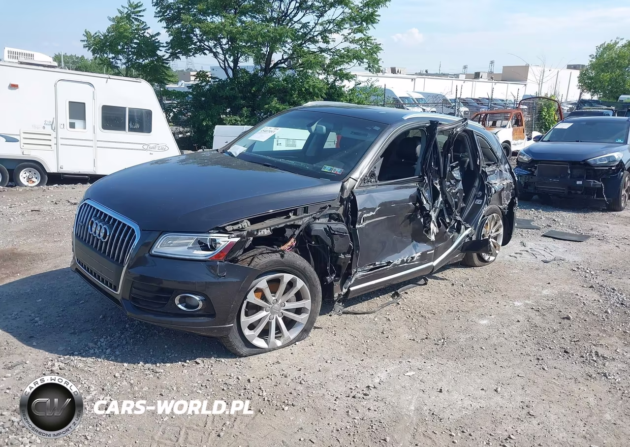 2015 Audi Q5 2.0T Premium VIN:WA1LFAFP0FA095310 - 2