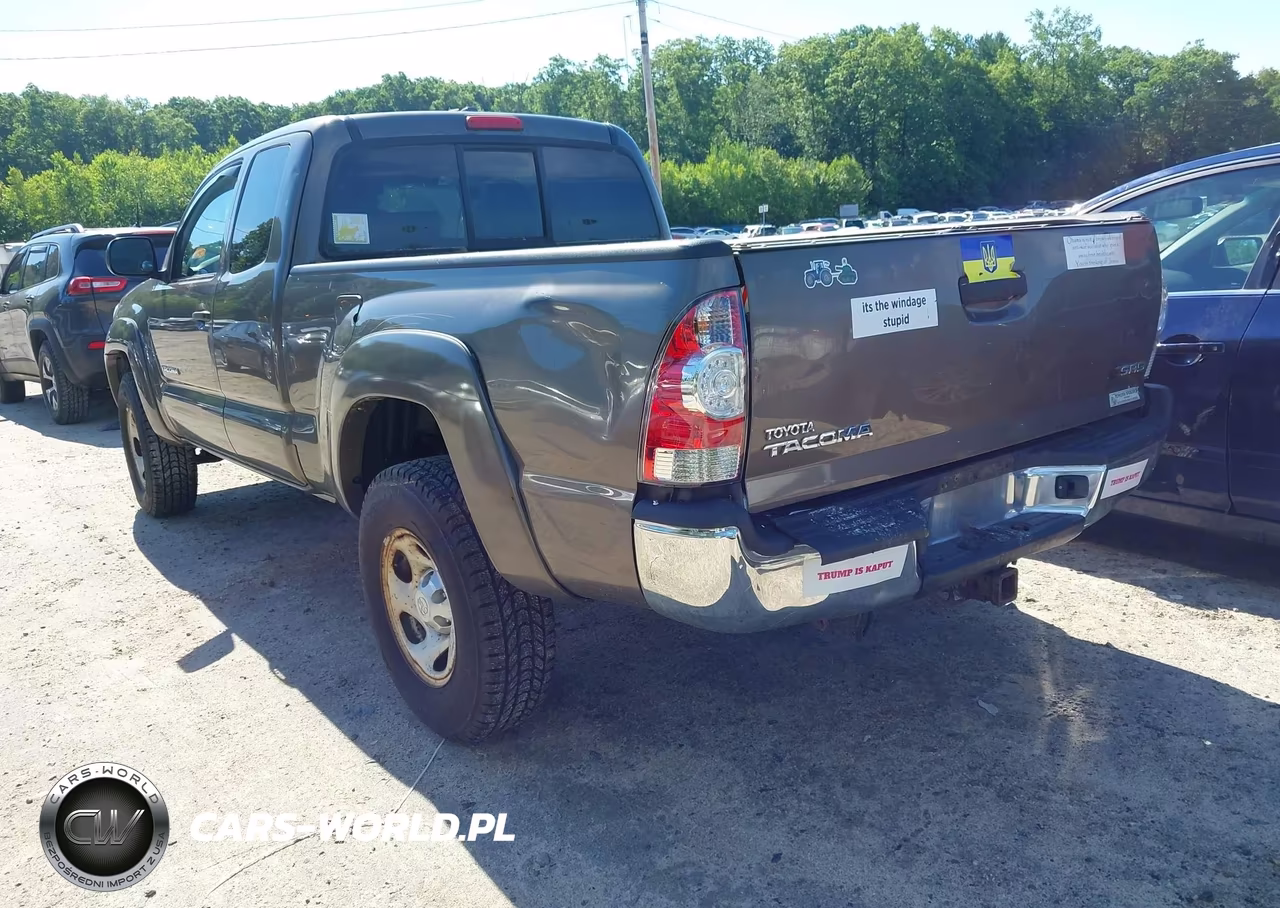 2009 Toyota Tacoma VIN:5TEUX42N69Z641129 - 3