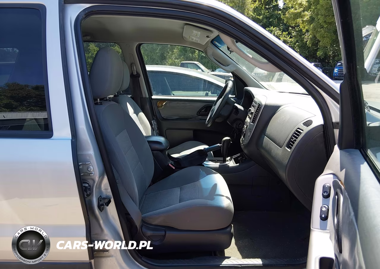 2005 Ford Escape Xlt VIN:1FMYU931X5KD62215 - 5