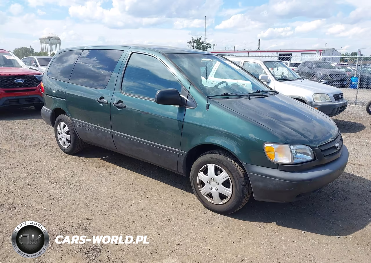 2000 Toyota Sienna Ce