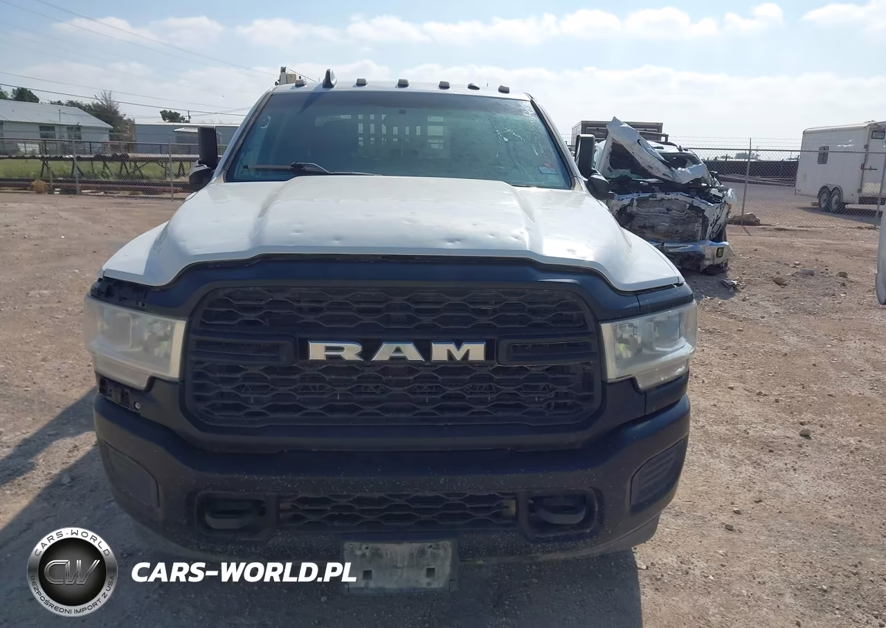 2019 Ram 3500 Chassis Tradesman-Slt-Laramie-Limited VIN:3C7WRTCL0KG620534 - 12