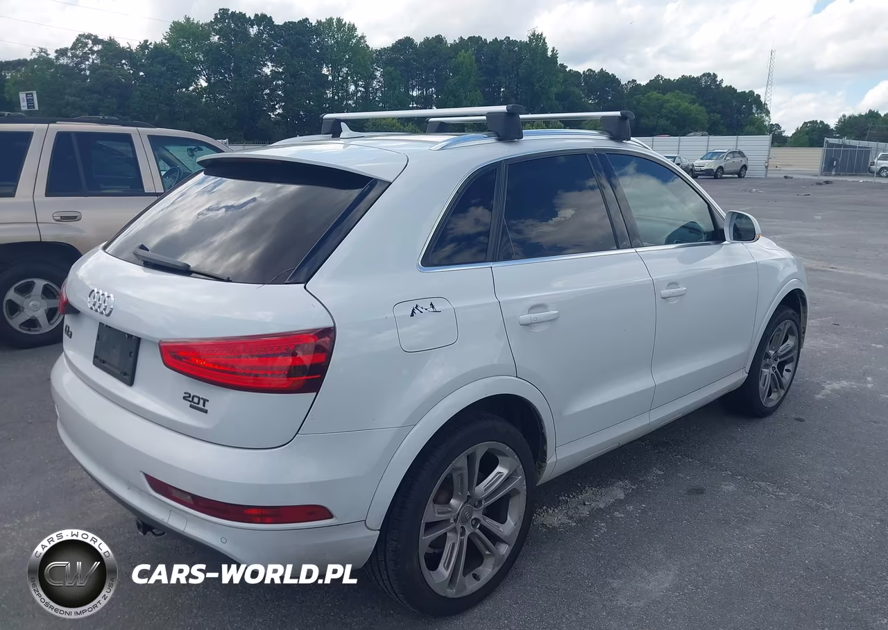 2015 Audi Q3 2.0T Premium Plus VIN:WA1GFCFS5FR009234 - 4