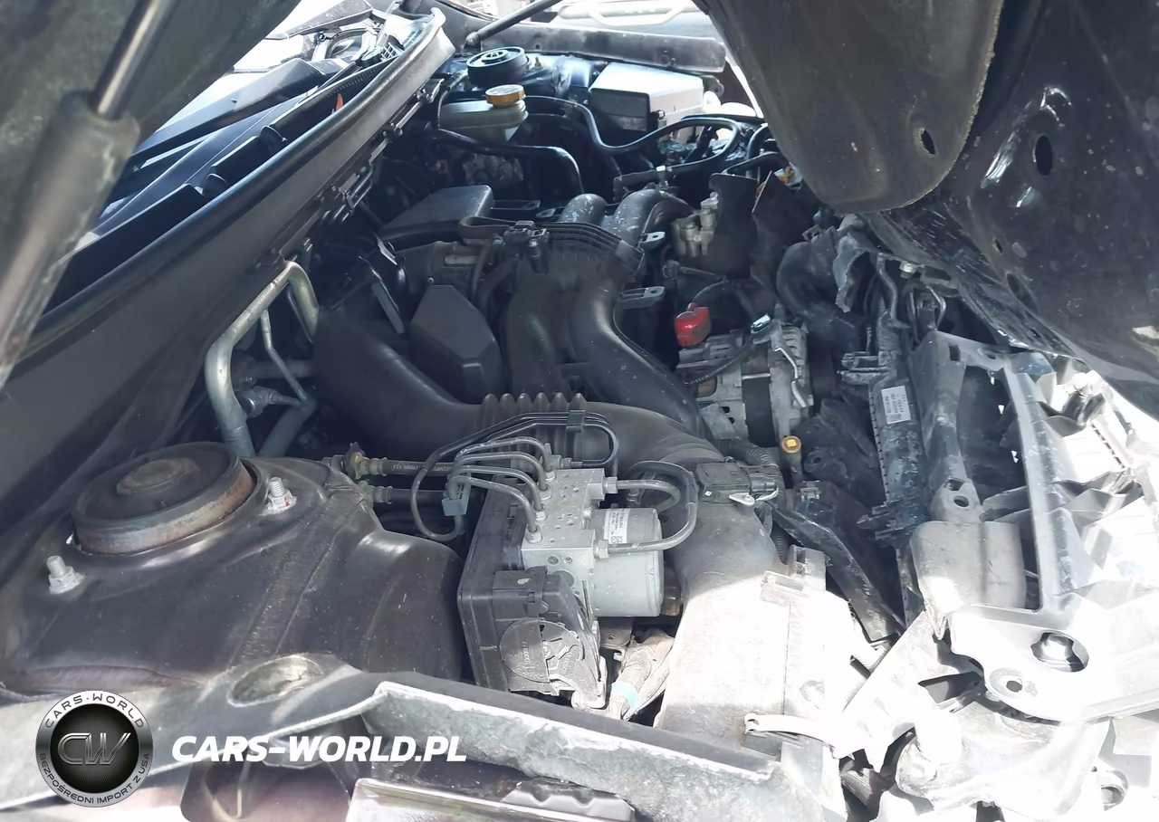 2017 Subaru Outback 2.5I Touring VIN:4S4BSATC4H3213571 - 10