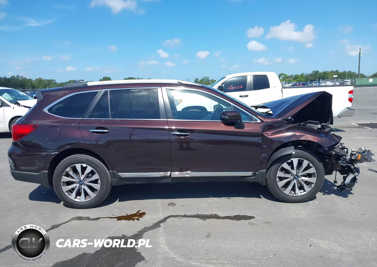 2017 Subaru Outback 2.5I Touring VIN:4S4BSATC4H3213571 - 12