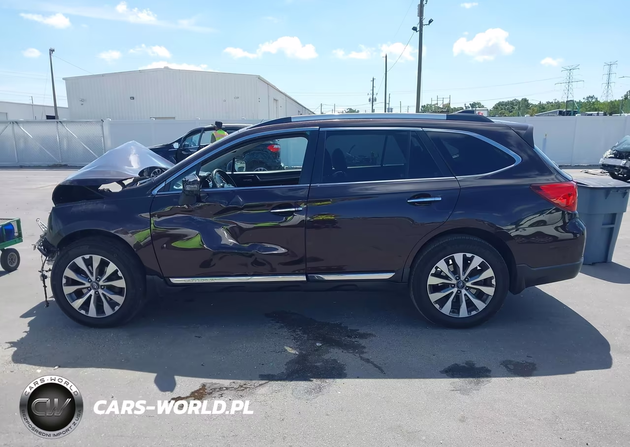 2017 Subaru Outback 2.5I Touring VIN:4S4BSATC4H3213571 - 13