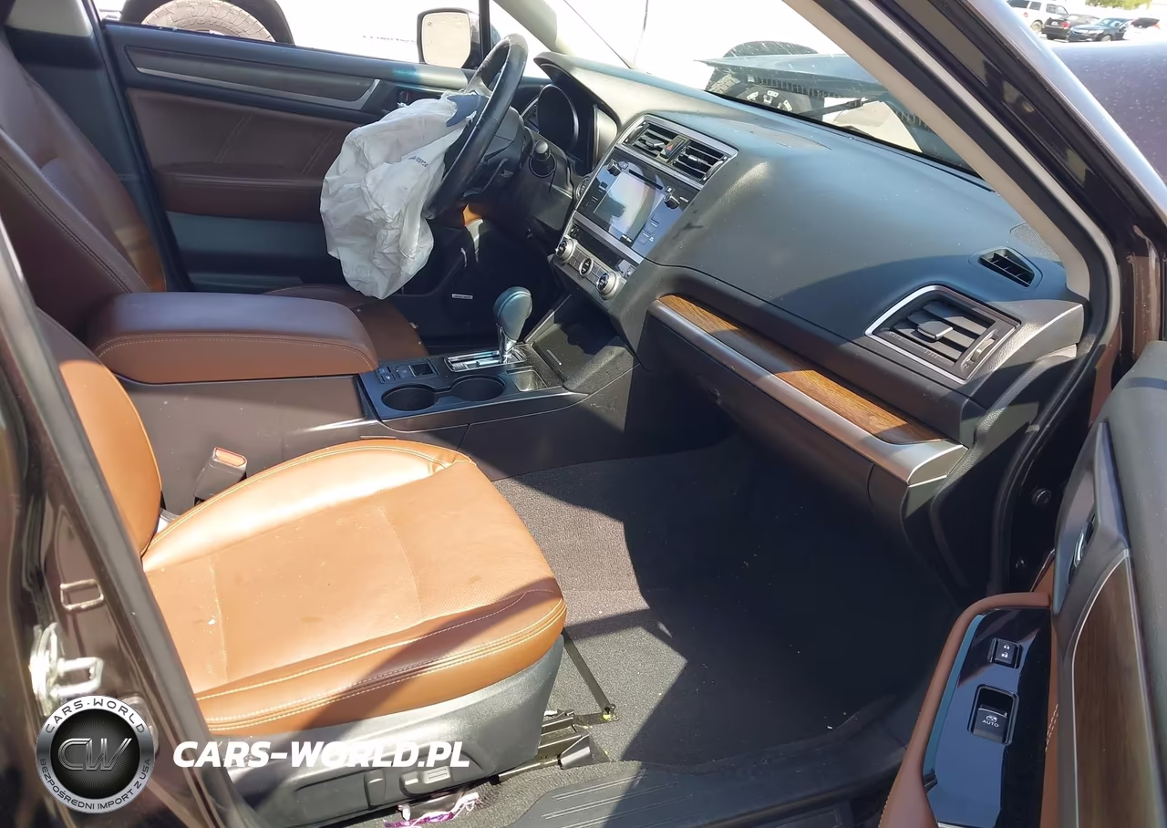 2017 Subaru Outback 2.5I Touring VIN:4S4BSATC4H3213571 - 5
