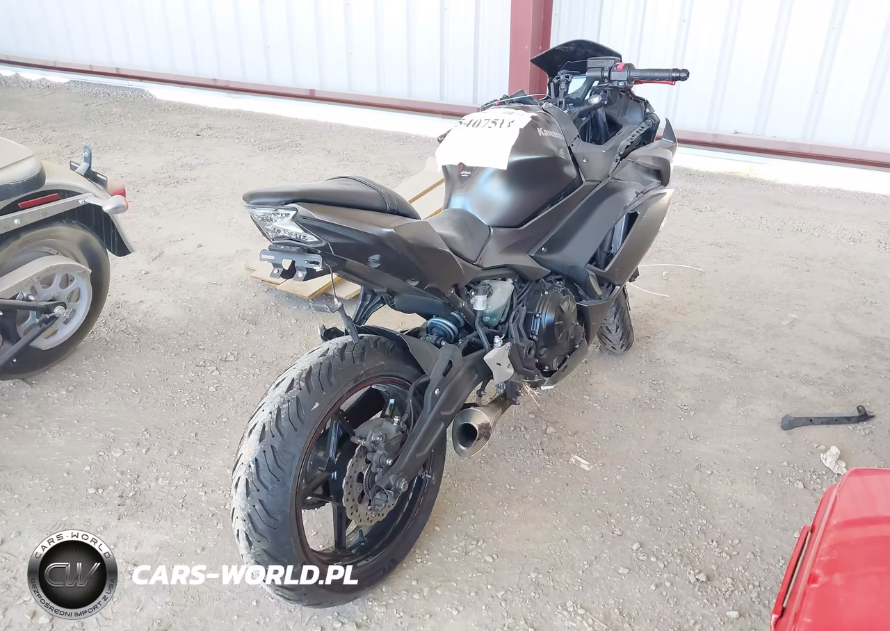 2022 Kawasaki Ex650 M VIN:ML5EXEM12NDA59937 - 4