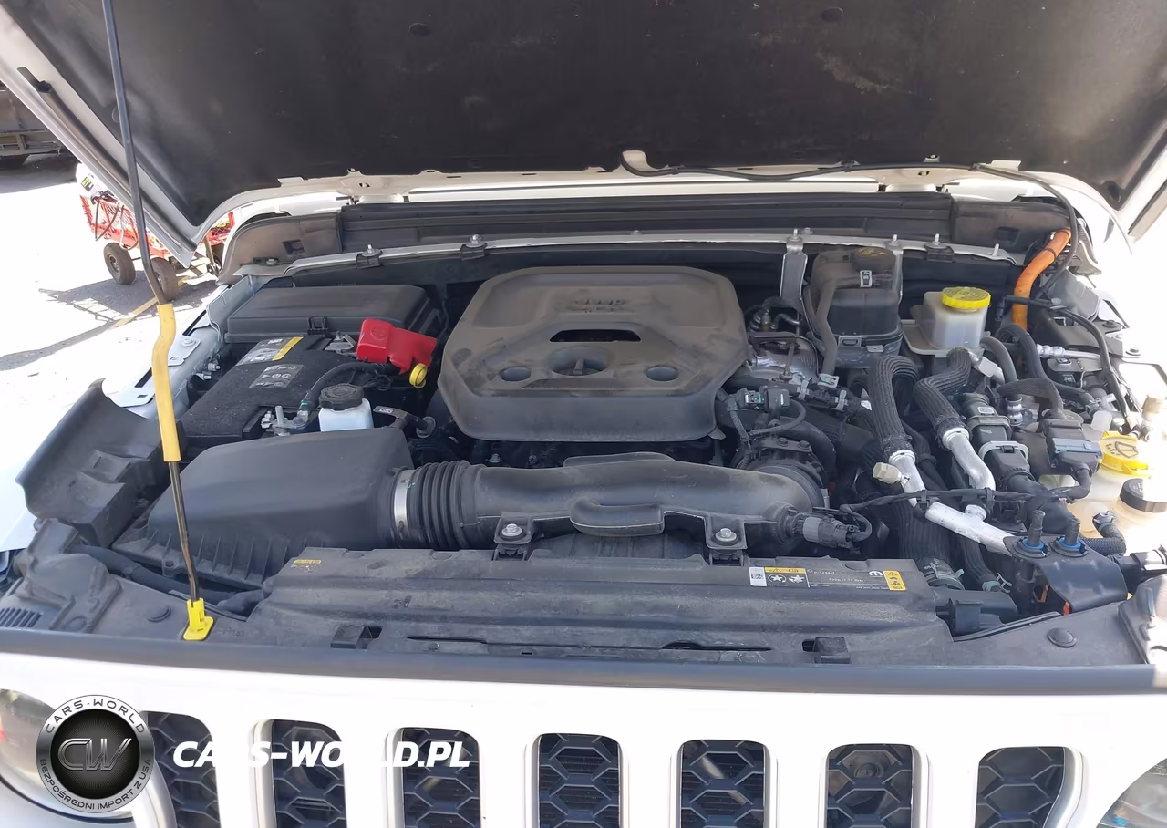 2023 Jeep Wrangler 4Xe Sahara 4X4 VIN:1C4JJXP64PW630406 - 10