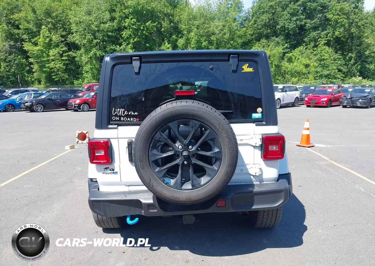 2023 Jeep Wrangler 4Xe Sahara 4X4 VIN:1C4JJXP64PW630406 - 16