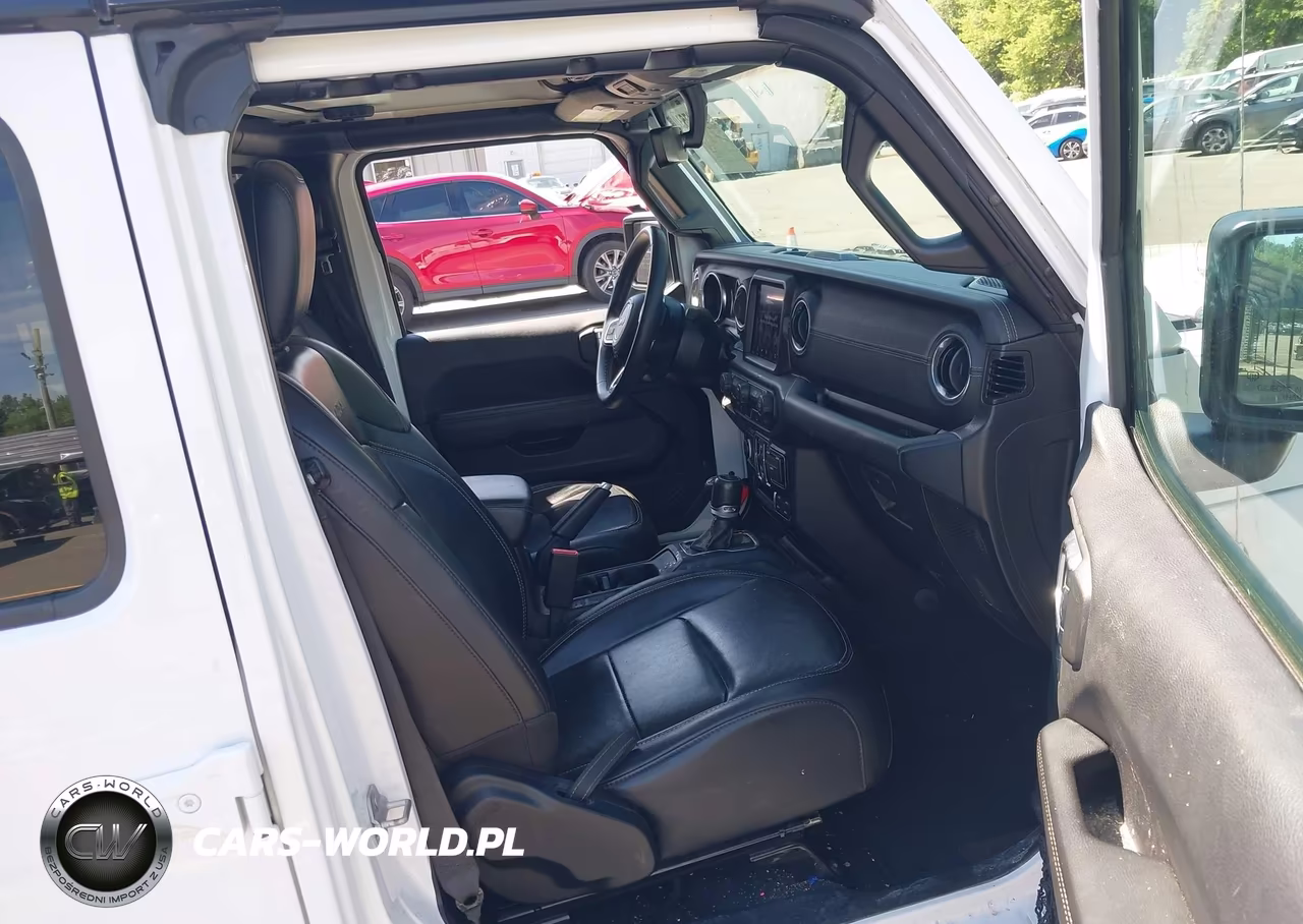2023 Jeep Wrangler 4Xe Sahara 4X4 VIN:1C4JJXP64PW630406 - 5
