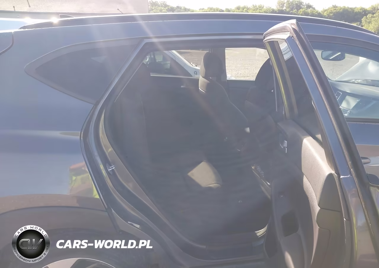 2018 Hyundai Tucson Value VIN:KM8J3CA24JU754750 - 8