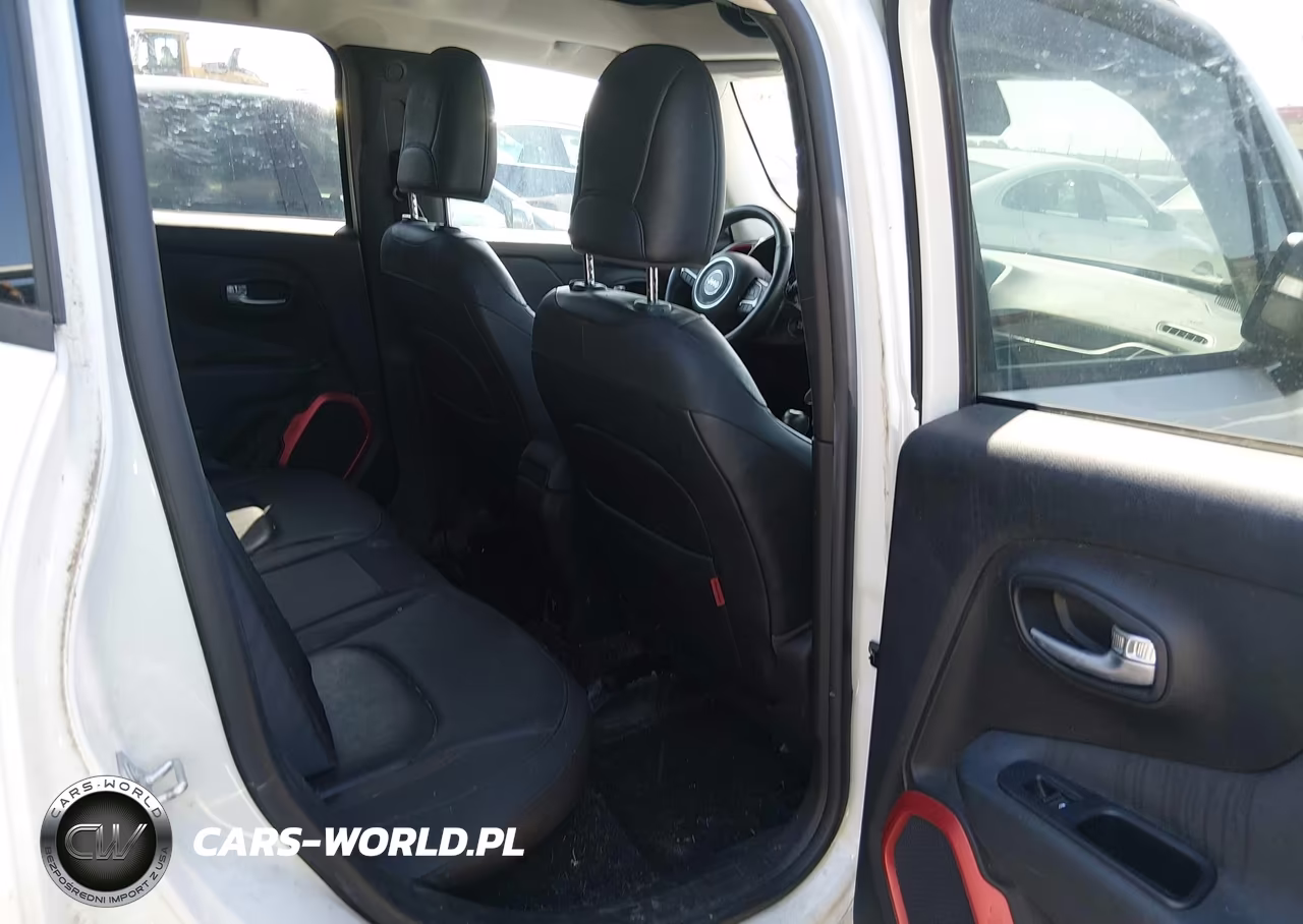 2015 Jeep Renegade Trailhawk VIN:ZACCJBCT8FPC35728 - 8