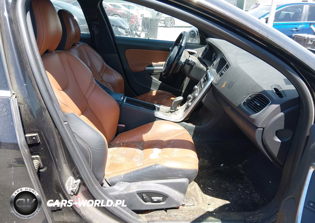 2015 Volvo V60 T5 Premier VIN:YV140MEBXF1187506 - 5