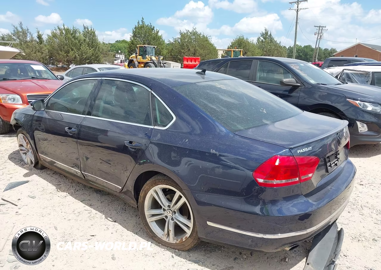 2015 Volkswagen Passat 1.8T Sel Premium VIN:1VWCS7A30FC015224 - 3