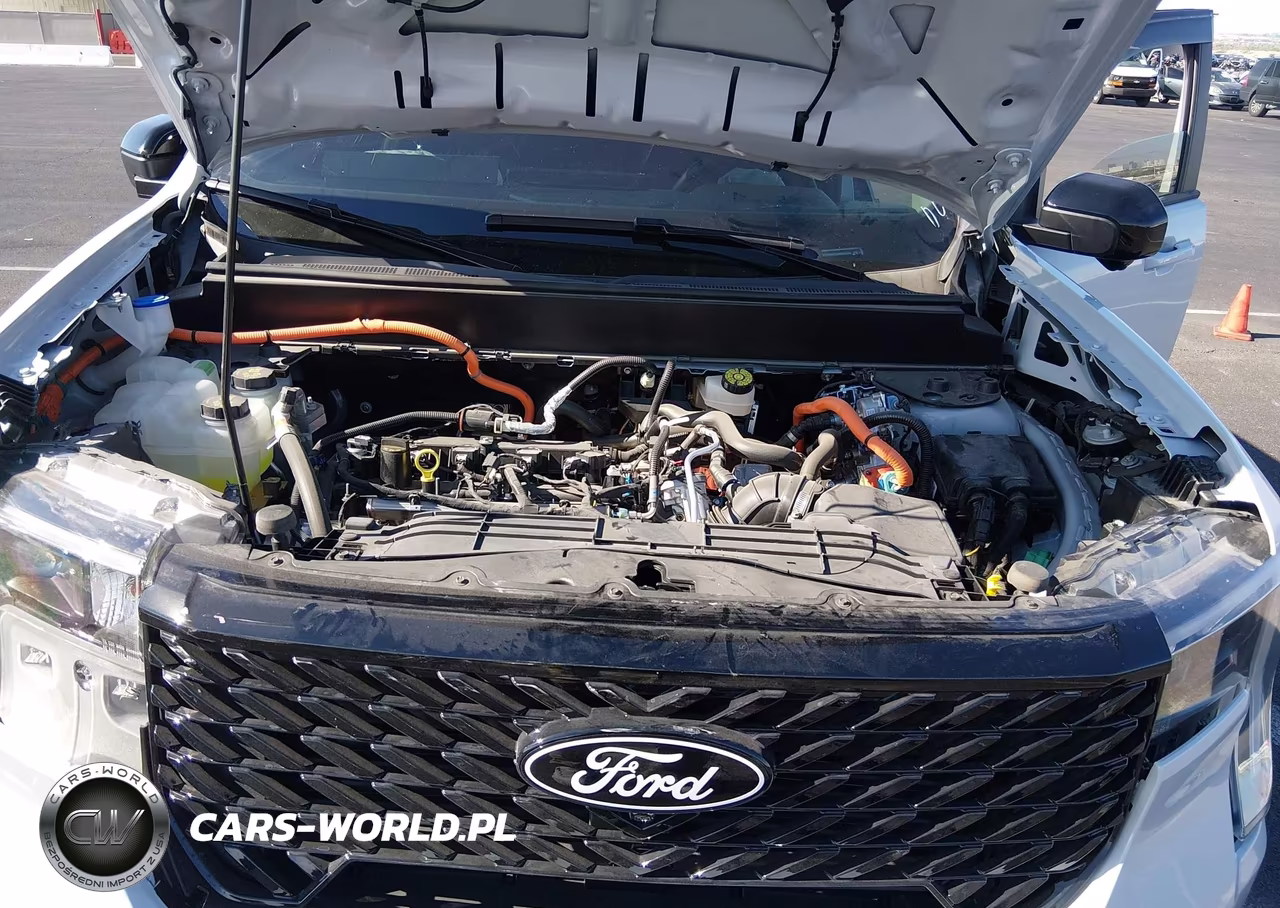 2025 Ford Maverick Lariat VIN:3FTTW8S36SRA83616 - 10
