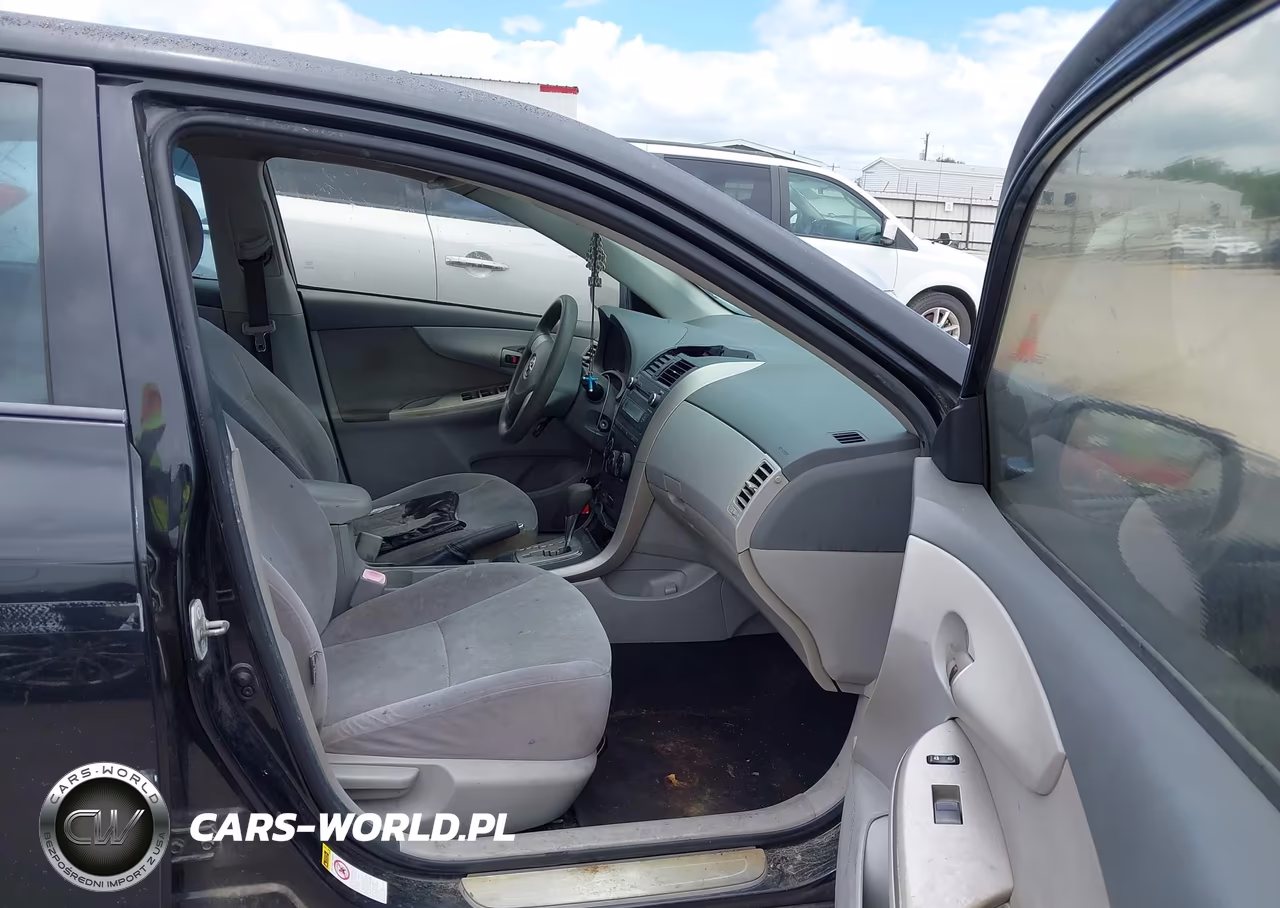 2010 Toyota Corolla Le VIN:JTDBU4EE5AJ059114 - 5