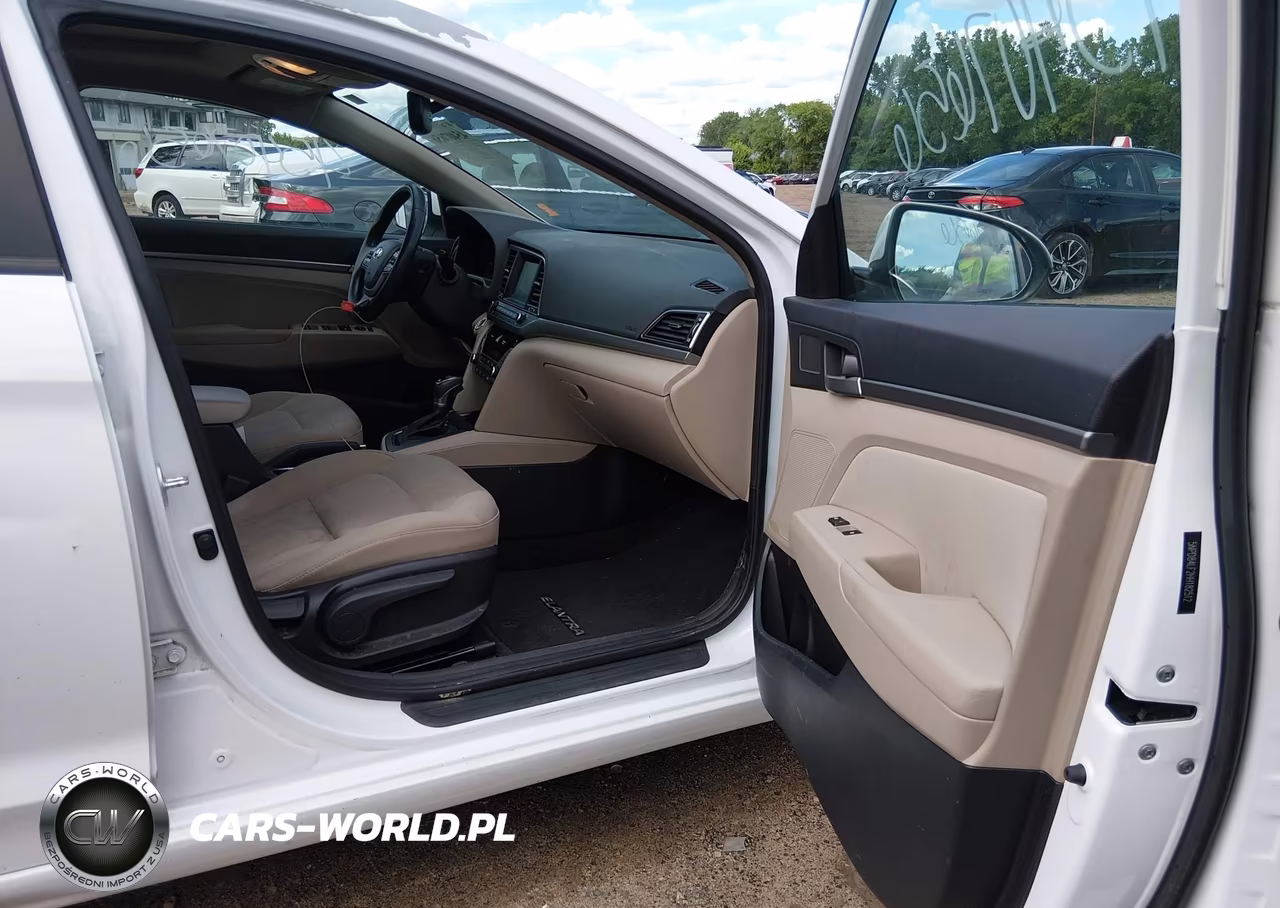 2017 Hyundai Elantra Value Edition VIN:5NPD84LF2HH182512 - 5