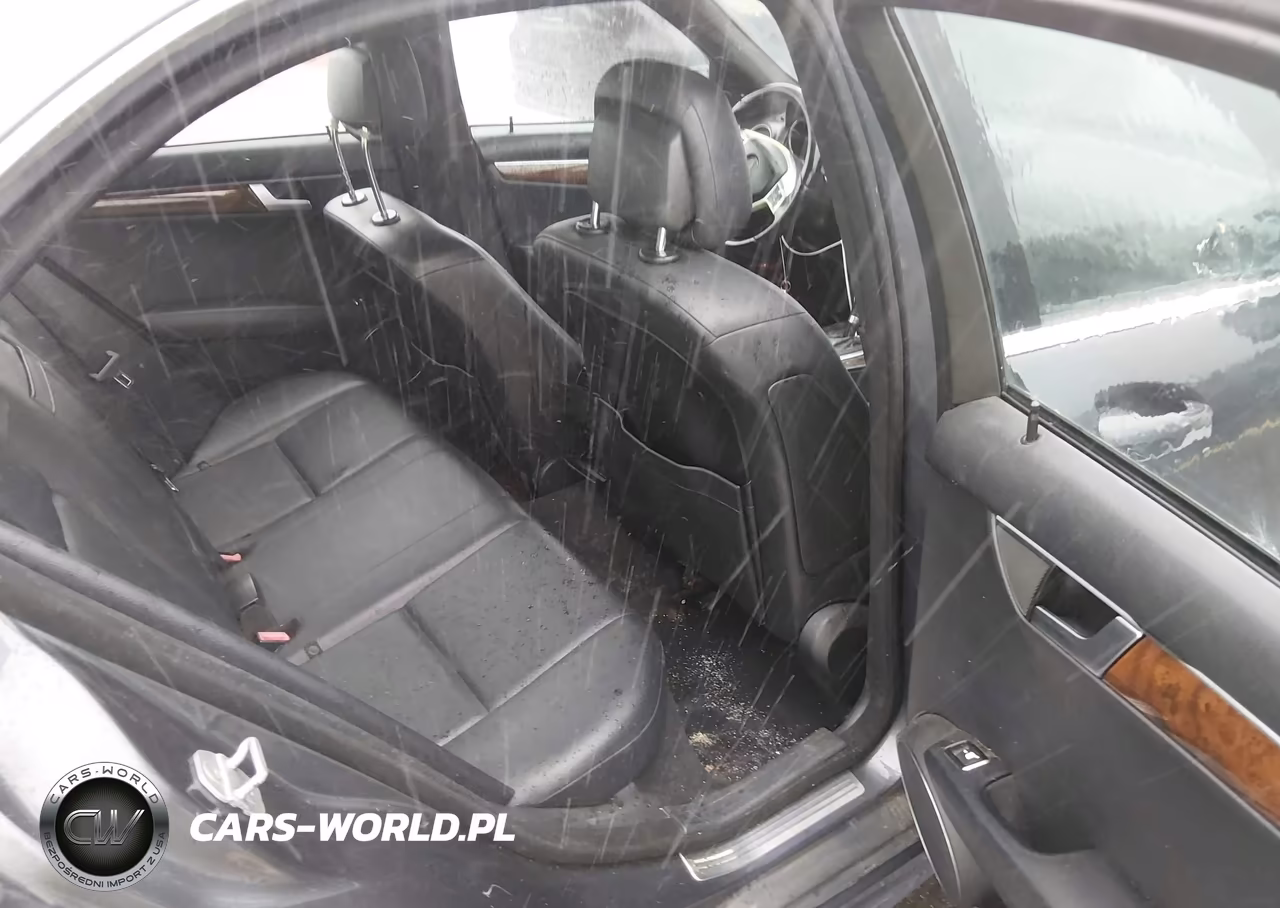 2013 Mercedes-Benz C 300 Sport 4Matic VIN:WDDGF8AB3DR264316 - 8