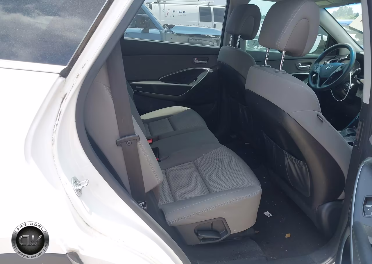 2017 Hyundai Santa Fe Se VIN:KM8SM4HF5HU208050 - 8