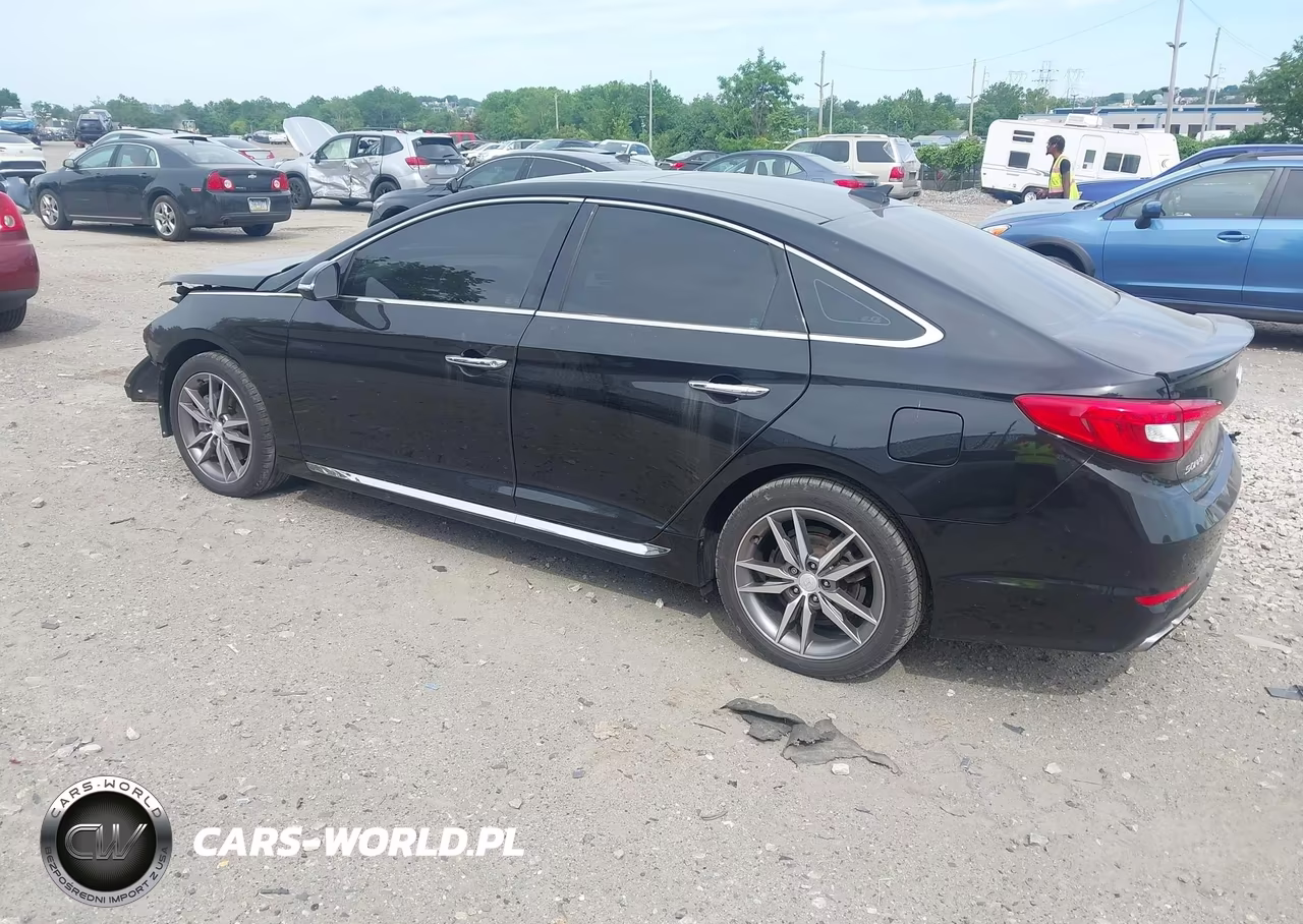 2015 Hyundai Sonata Sport-Limited VIN:5NPE34AB0FH041325 - 3