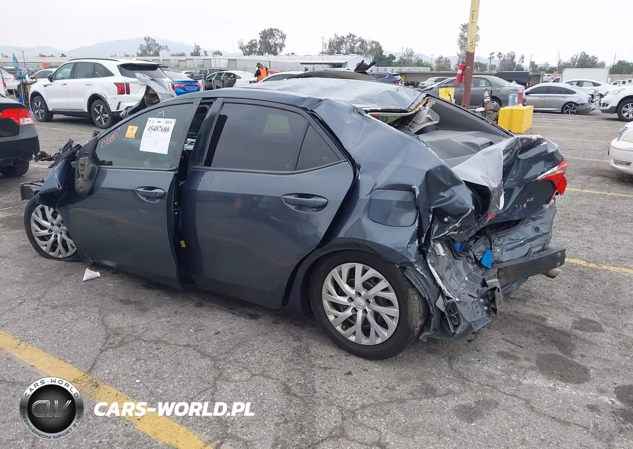 2019 Toyota Corolla Le VIN:5YFBURHE6KP894435 - 3