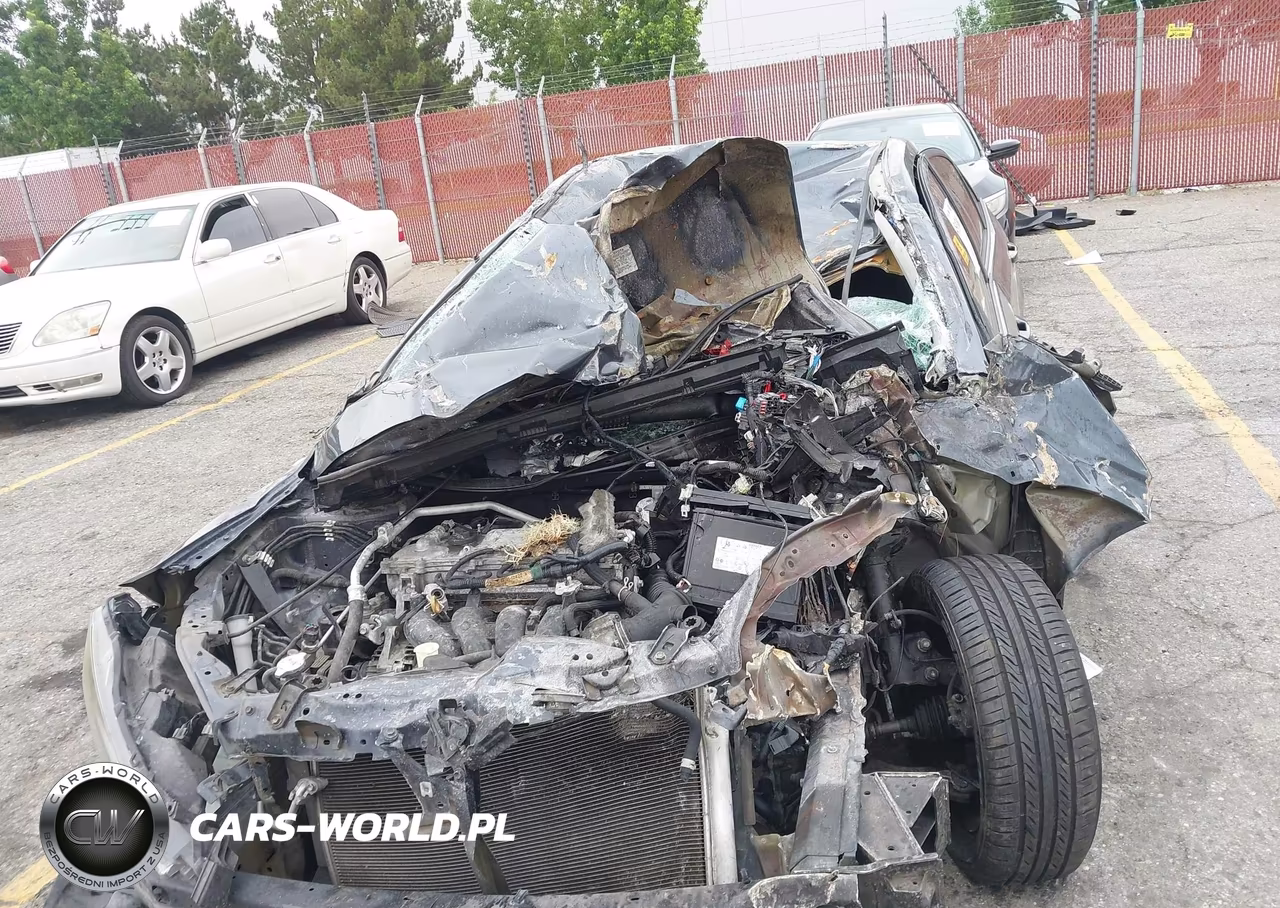 2019 Toyota Corolla Le VIN:5YFBURHE6KP894435 - 6