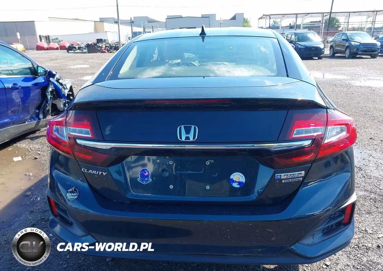 2018 Honda Clarity Plug-In Hybrid Touring VIN:JHMZC5F39JC023594 - 16