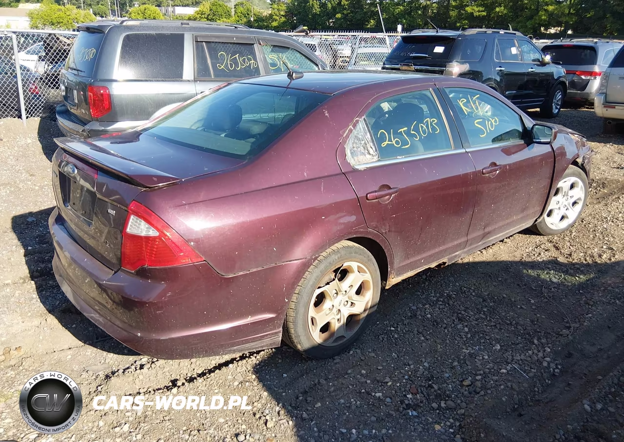 2011 Ford Fusion Se VIN:3FAHP0HA7BR205402 - 4