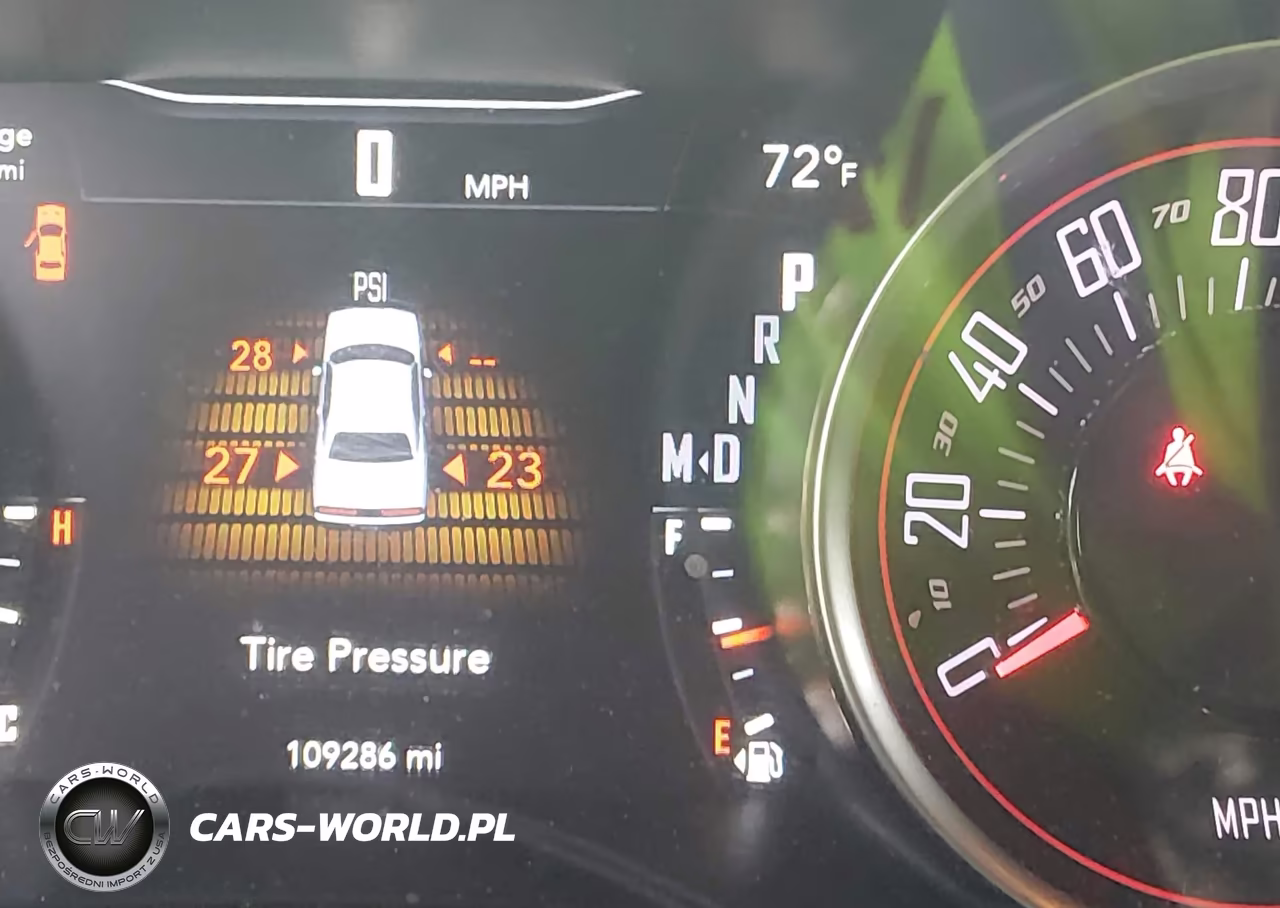 2019 Dodge Challenger Sxt VIN:2C3CDZAG4KH751171 - 15