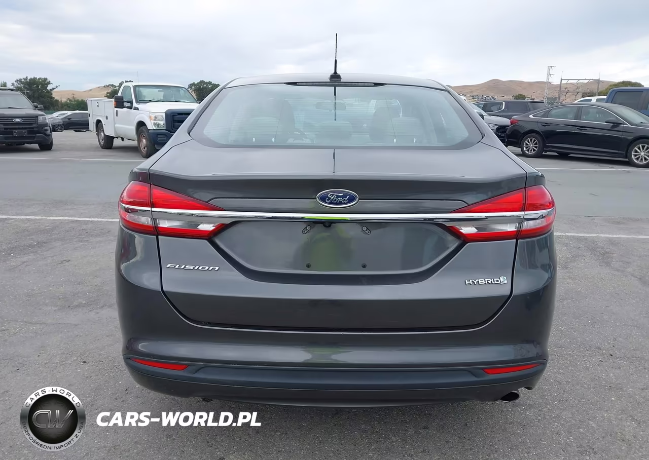 2018 Ford Fusion Hybrid S VIN:3FA6P0UU5JR271520 - 17