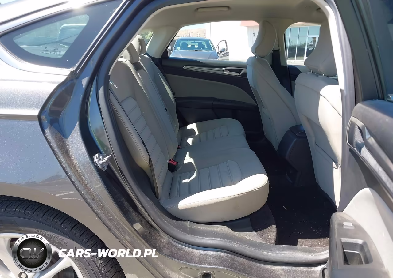 2018 Ford Fusion Hybrid S VIN:3FA6P0UU5JR271520 - 8