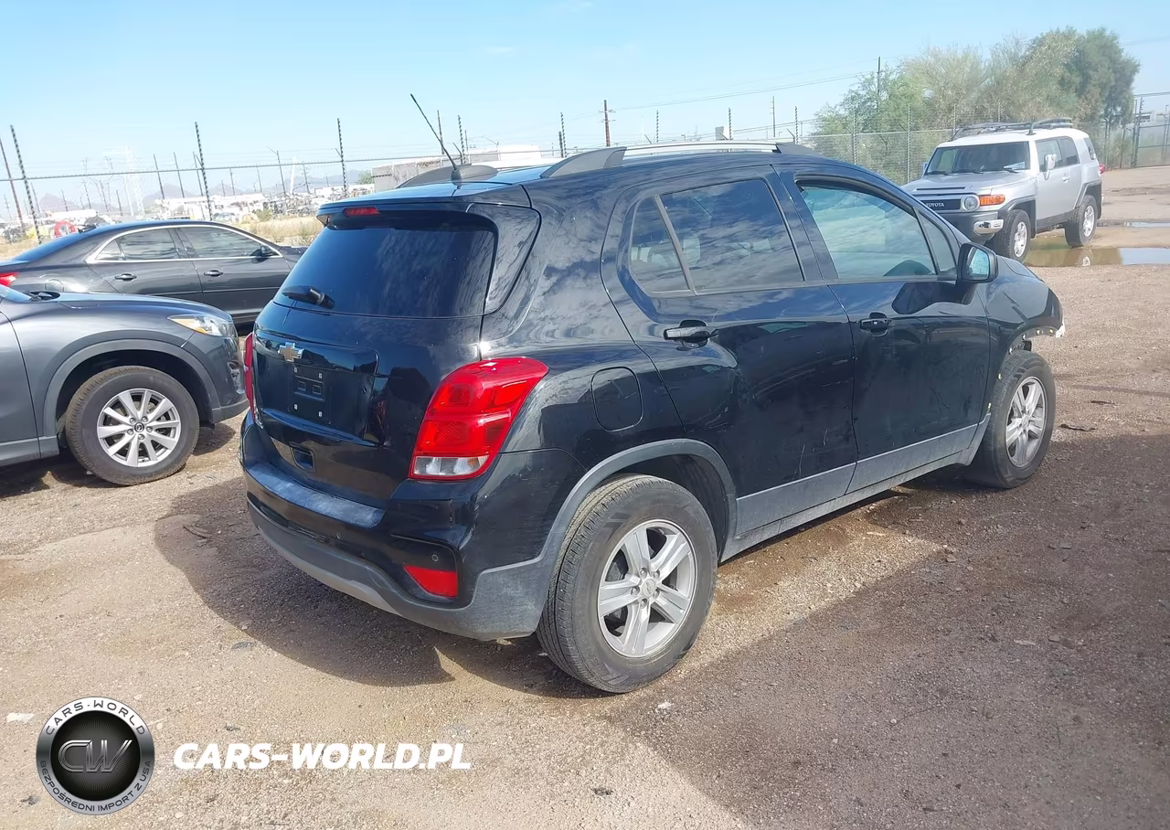 2021 Chevrolet Trax Fwd Lt VIN:KL7CJLSM9MB374836 - 4