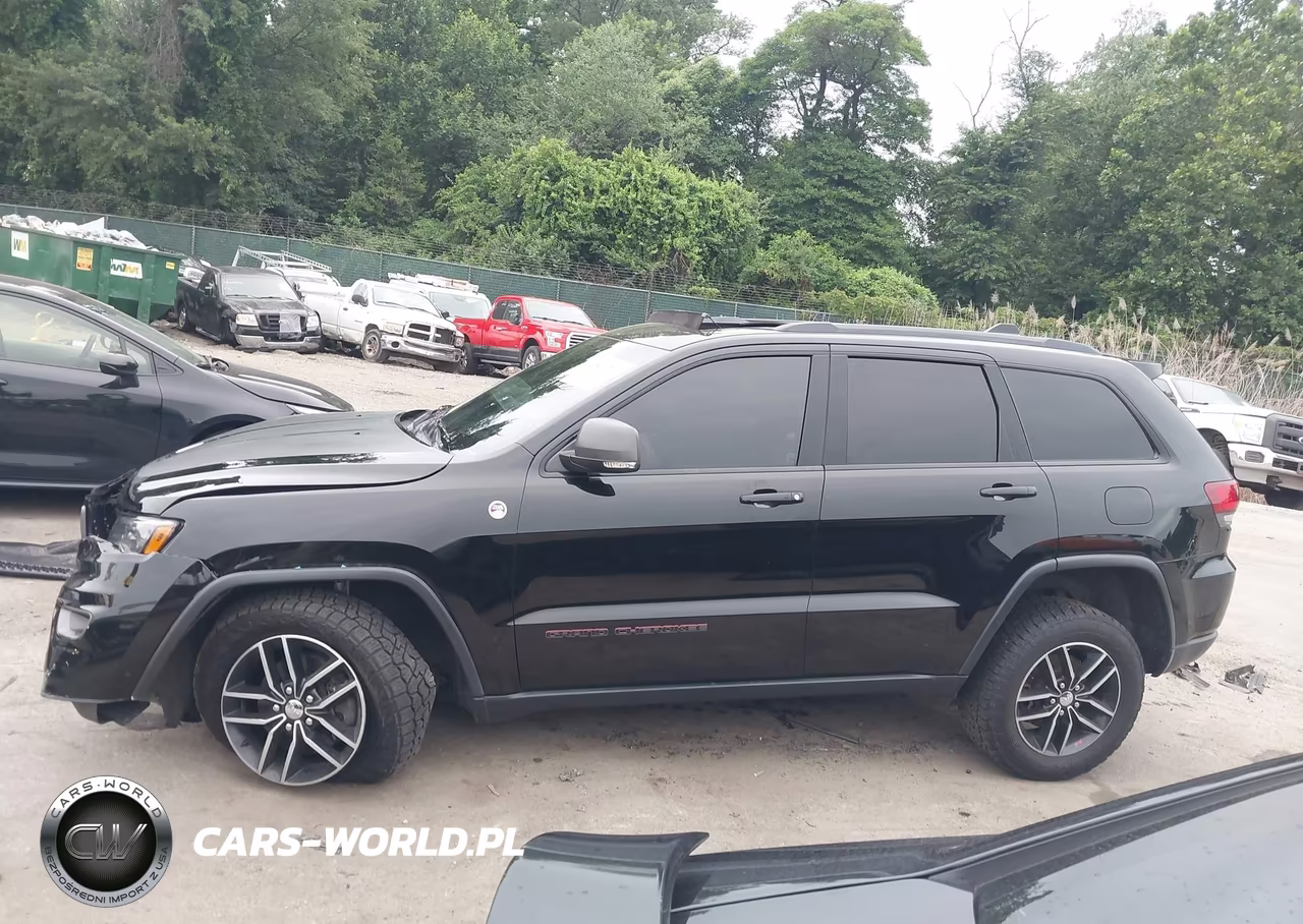 2017 Jeep Grand Cherokee Trailhawk 4X4 VIN:1C4RJFLG4HC624717 - 15