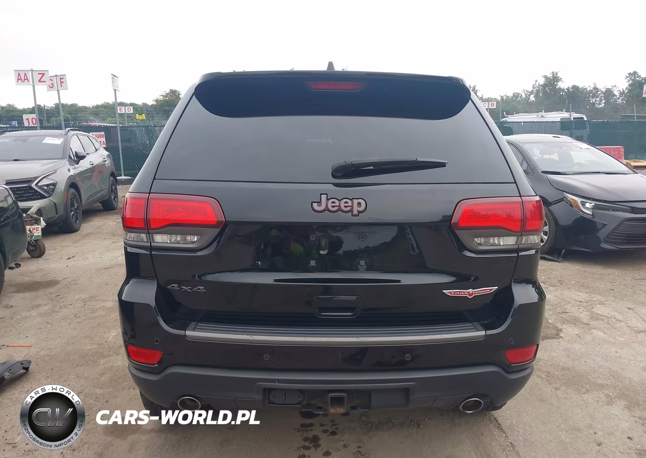 2017 Jeep Grand Cherokee Trailhawk 4X4 VIN:1C4RJFLG4HC624717 - 17