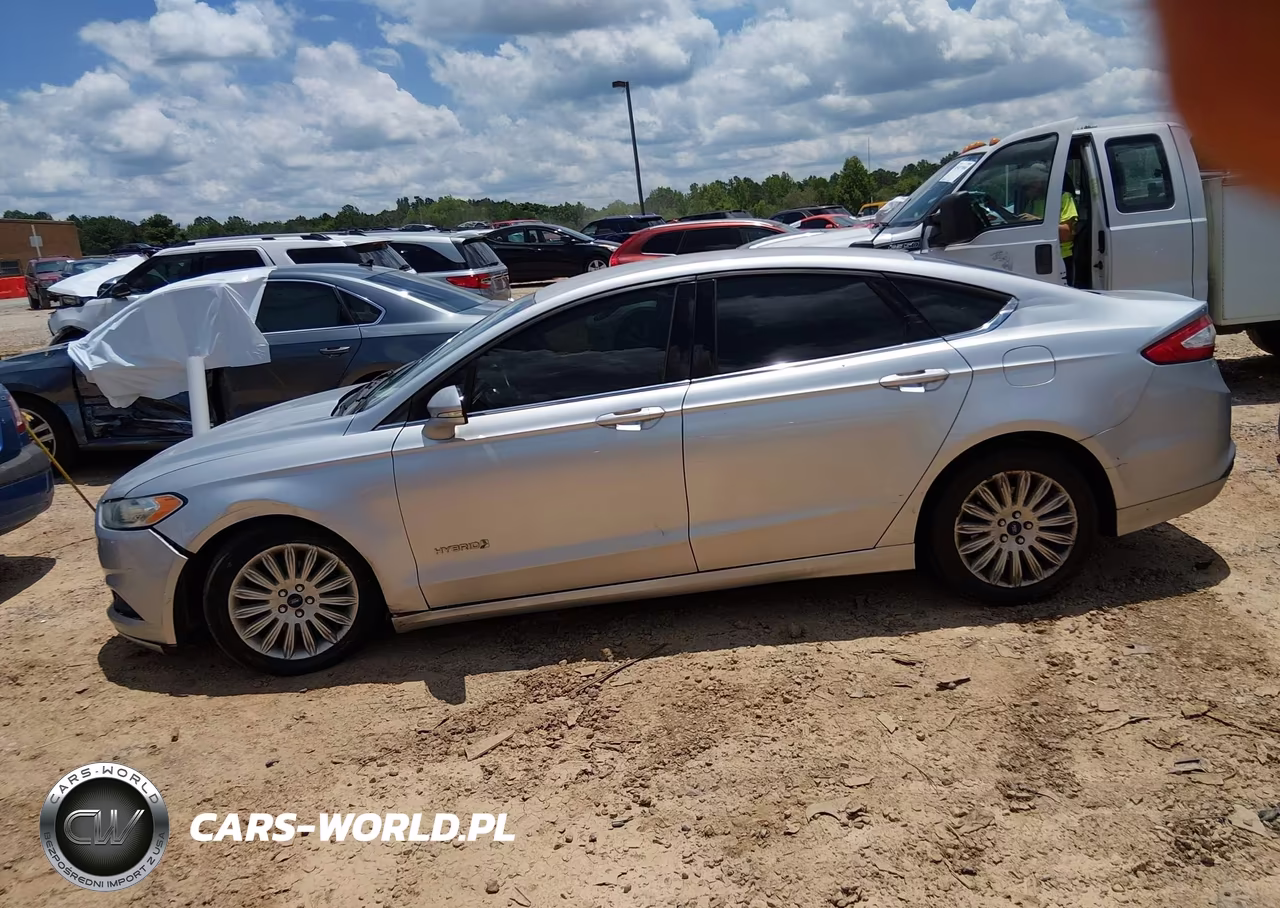 2015 Ford Fusion Hybrid Se VIN:3FA6P0LU7FR211604 - 14