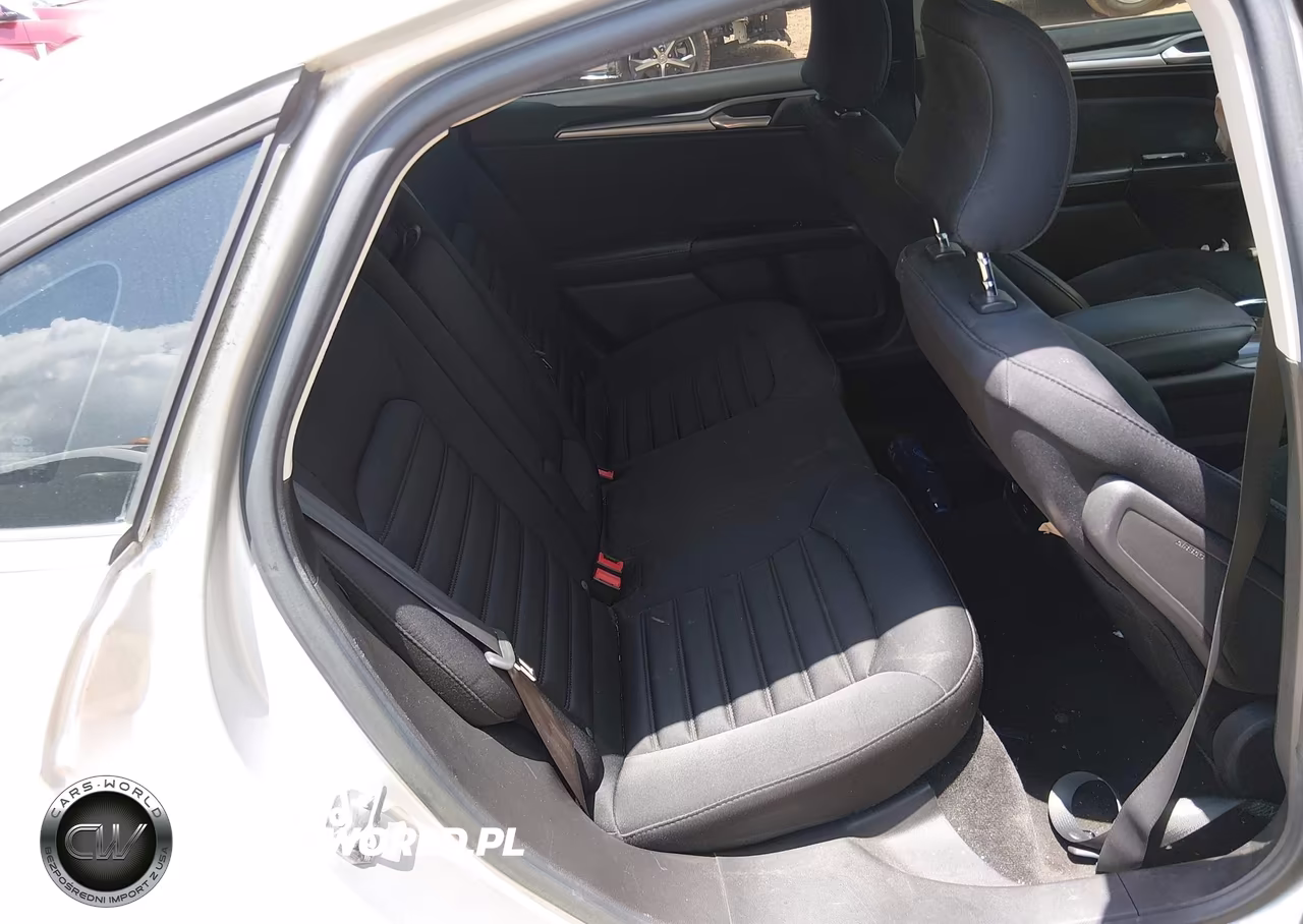 2015 Ford Fusion Hybrid Se VIN:3FA6P0LU7FR211604 - 8