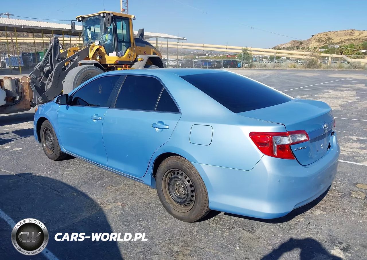 2012 Toyota Camry Le VIN:4T4BF1FK9CR242306 - 3