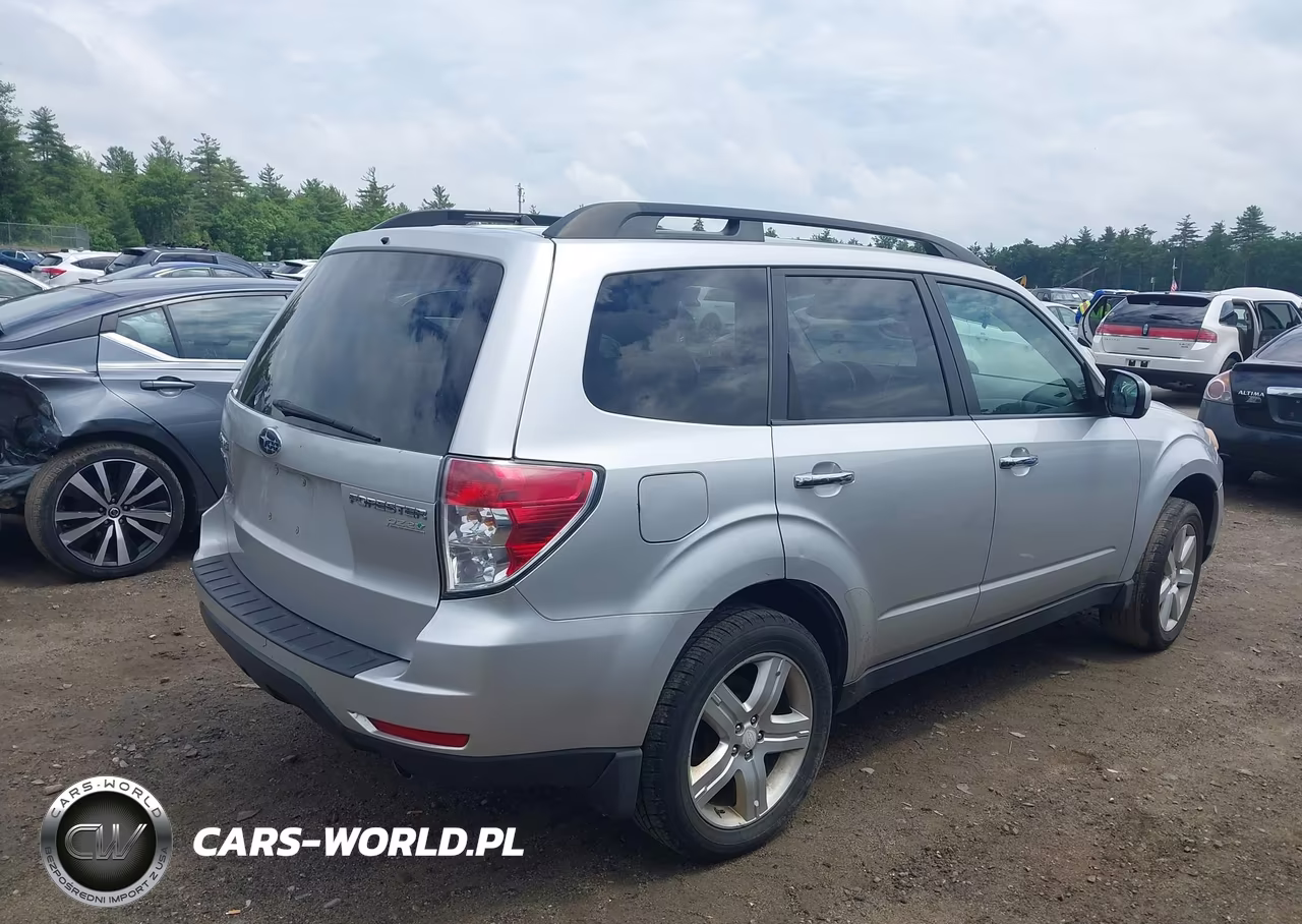 2010 Subaru Forester 2.5X Limited VIN:JF2SH6DC0AH916402 - 4
