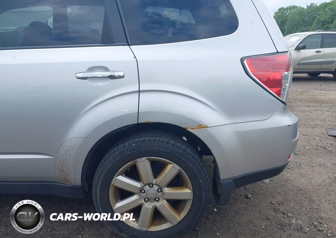 2010 Subaru Forester 2.5X Limited VIN:JF2SH6DC0AH916402 - 6