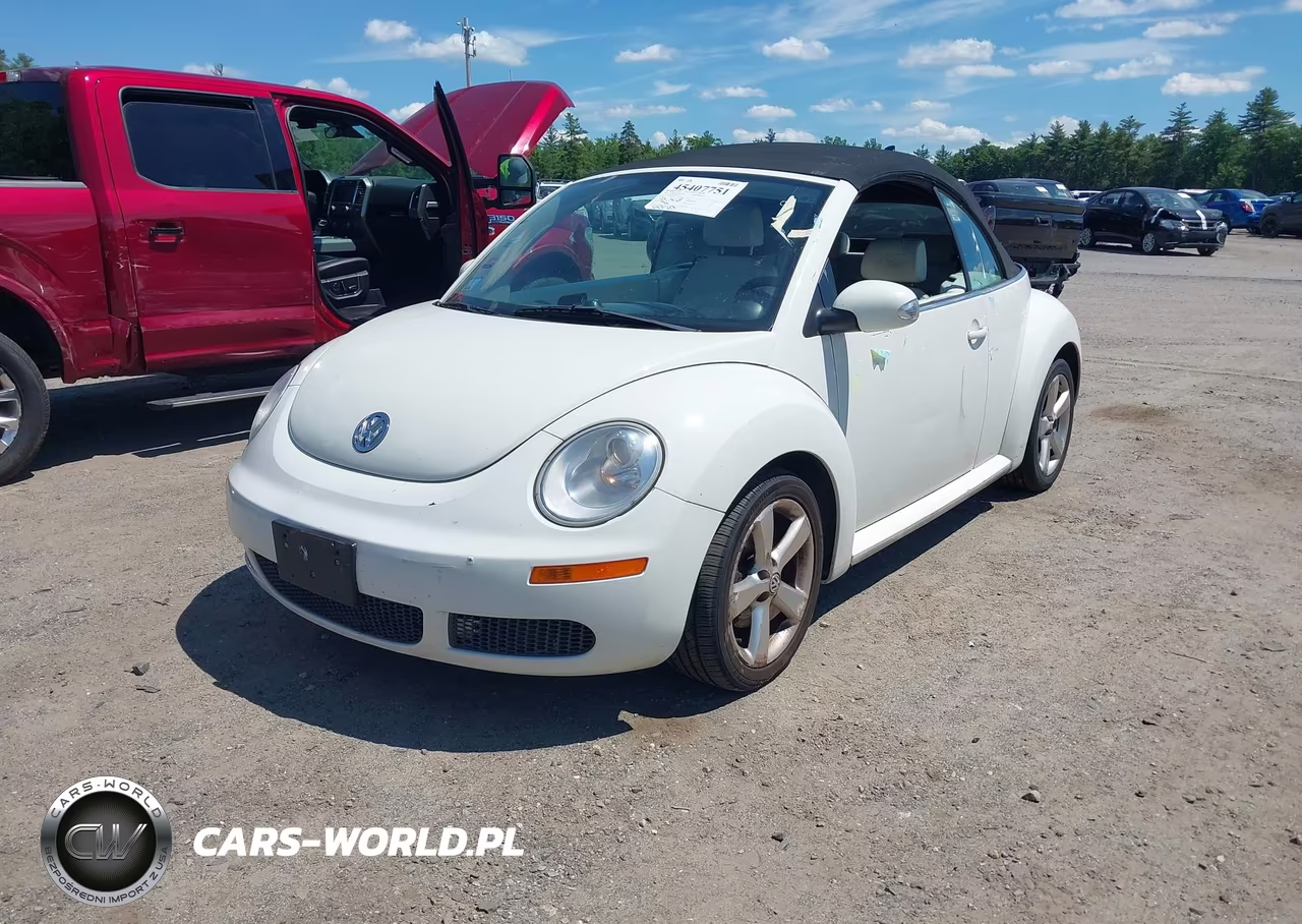 2007 Volkswagen New Beetle Triple White VIN:3VWFG31Y97M422493 - 2