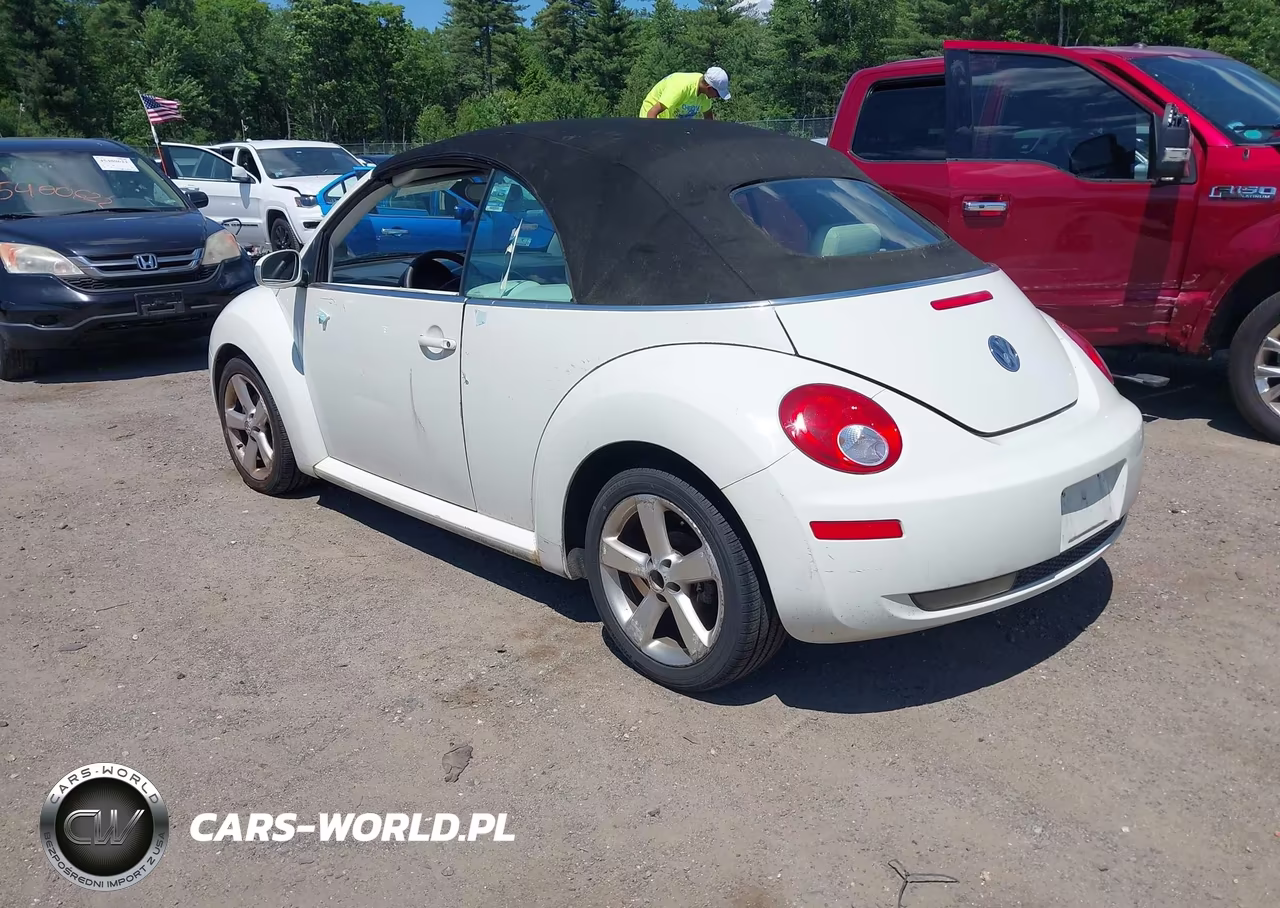 2007 Volkswagen New Beetle Triple White VIN:3VWFG31Y97M422493 - 3