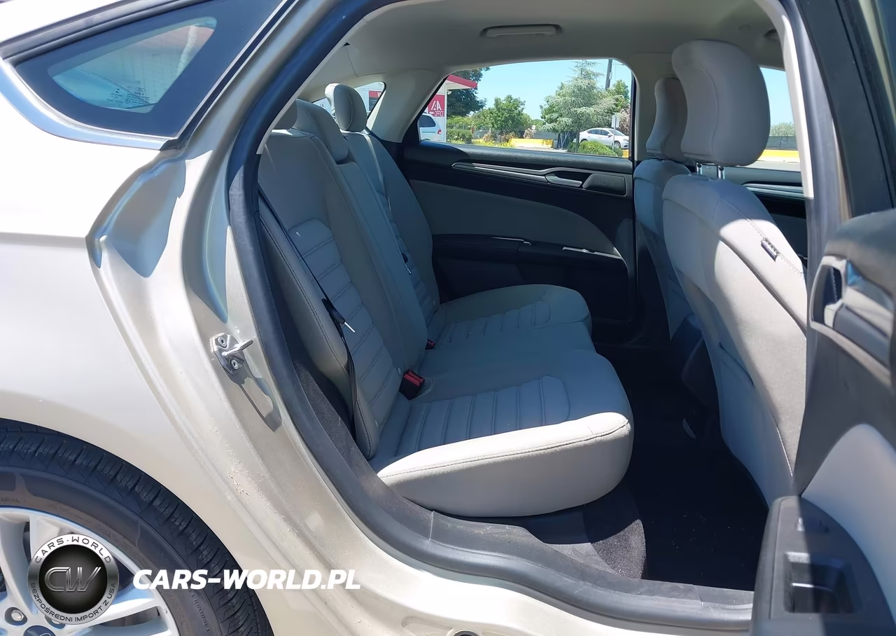 2018 Ford Fusion Hybrid S VIN:3FA6P0UU9JR243588 - 8