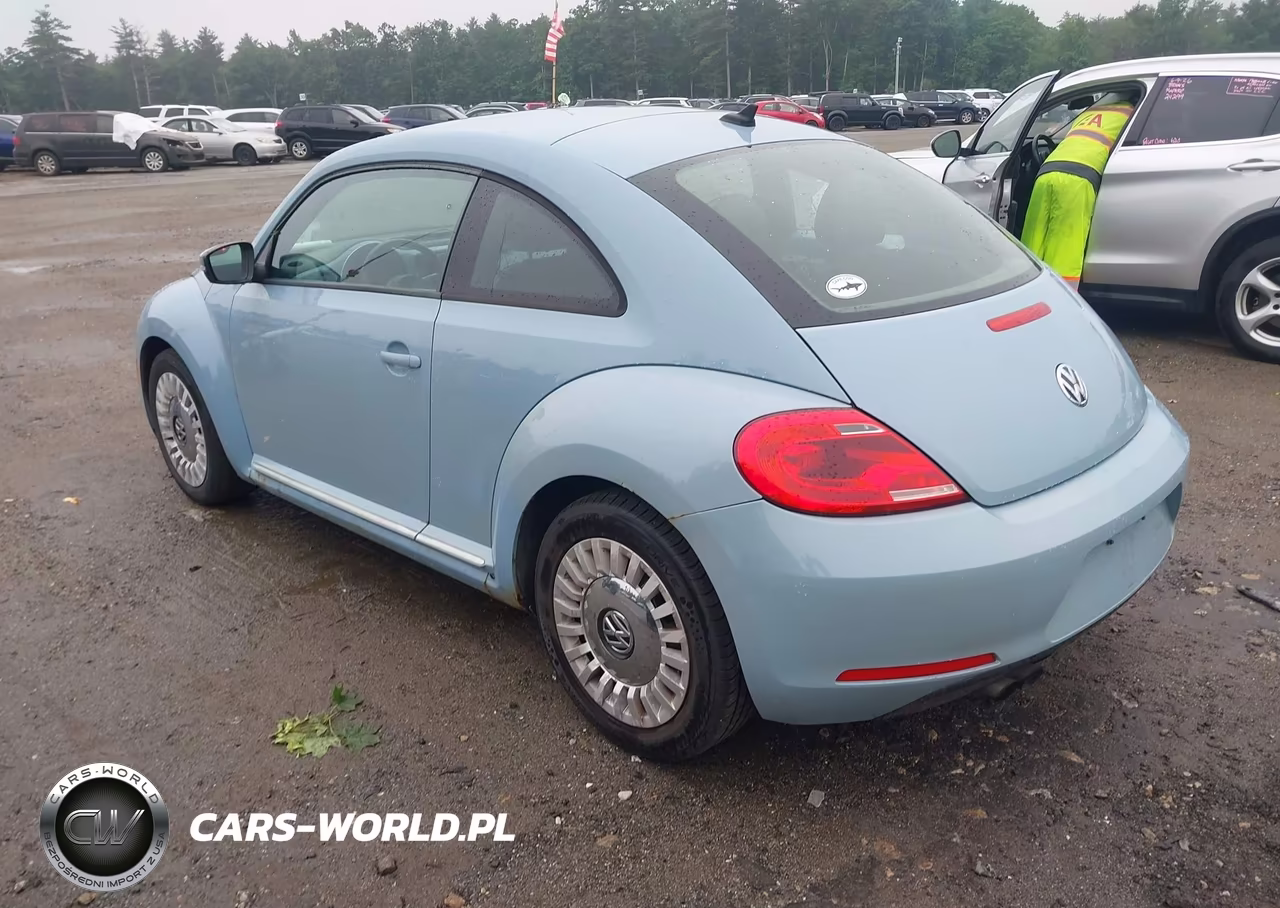 2014 Volkswagen Beetle 1.8T VIN:3VWJ17AT0EM666425 - 3