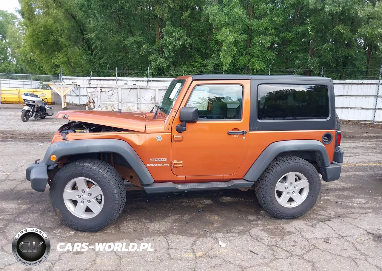 2011 Jeep Wrangler Sport VIN:1J4AA2D11BL513978 - 14