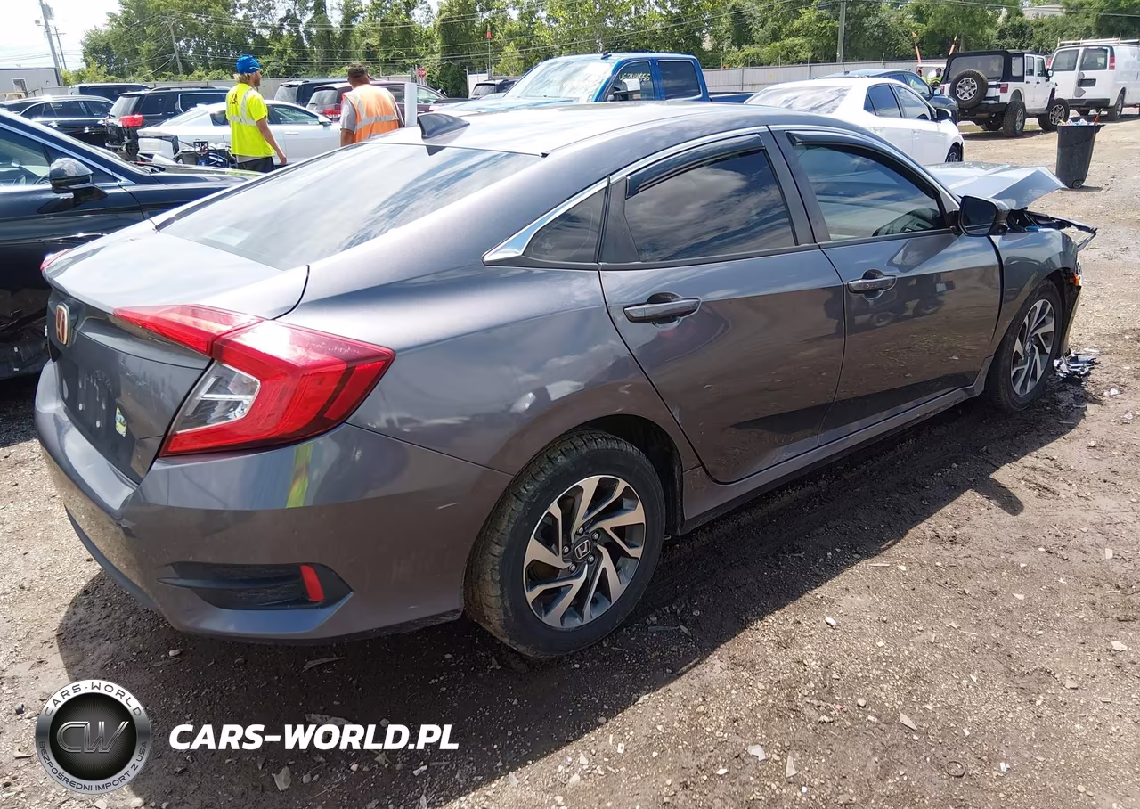 2018 Honda Civic Ex VIN:2HGFC2F7XJH525017 - 4