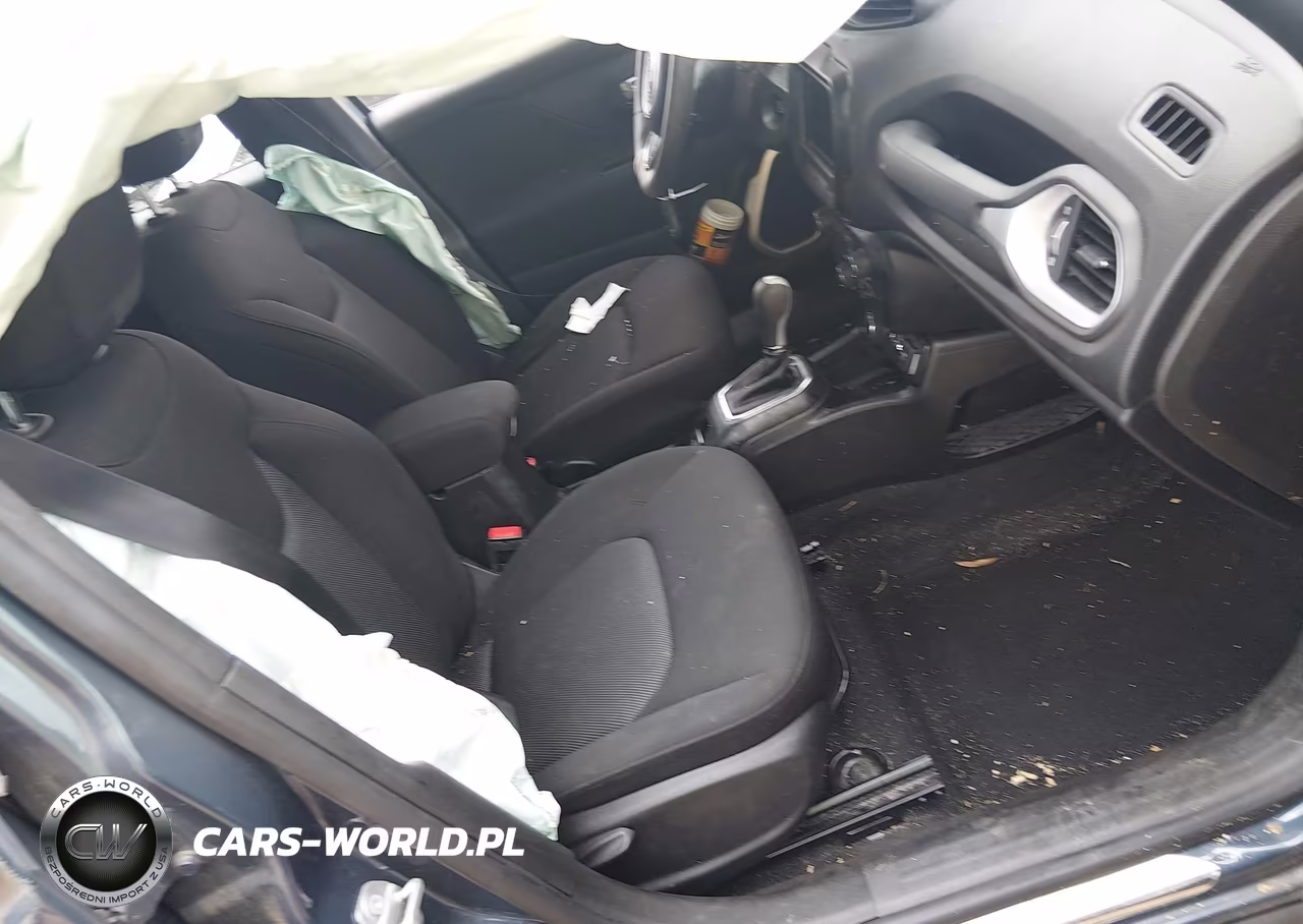 2021 Jeep Renegade Sport 4X4 VIN:ZACNJDAB5MPN29628 - 5