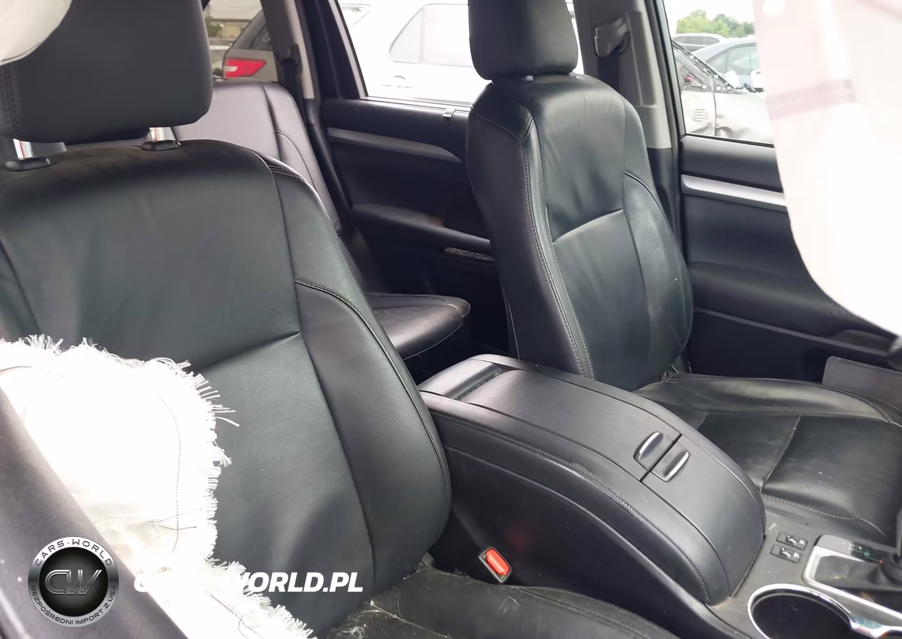 2015 Toyota Highlander Xle V6 VIN:5TDKKRFH3FS111362 - 5