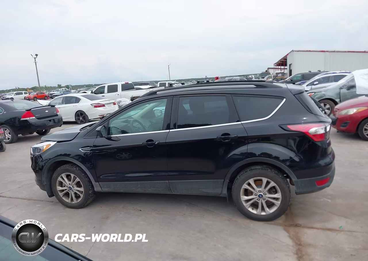 2018 Ford Escape Se VIN:1FMCU9GD7JUC75711 - 15