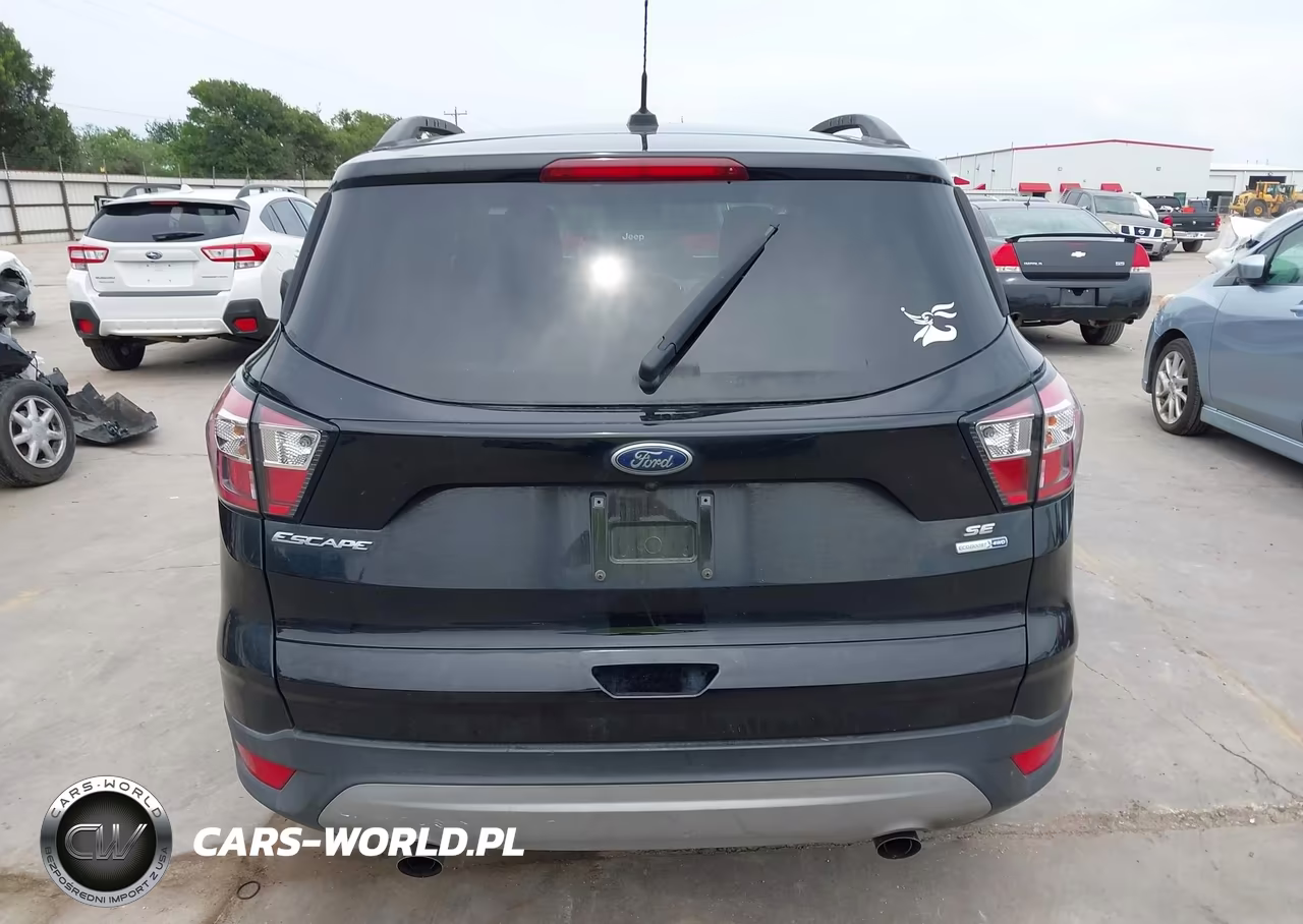2018 Ford Escape Se VIN:1FMCU9GD7JUC75711 - 17
