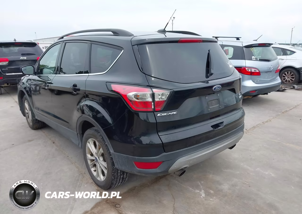 2018 Ford Escape Se VIN:1FMCU9GD7JUC75711 - 3